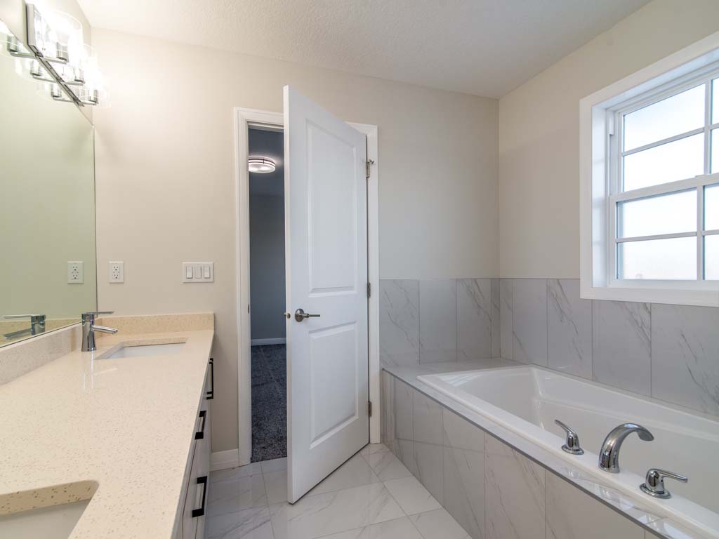 Artistique Homes Interior Image - Bathroom